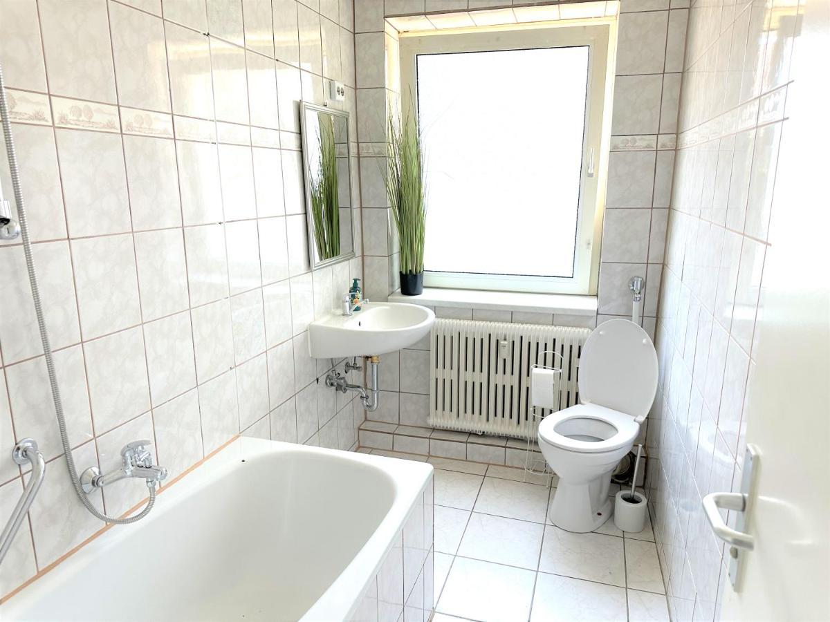 Theox Apartment No 8 - 90Qm Mit 2 Schlafzimmern Und 5 Betten Duisburg Buitenkant foto