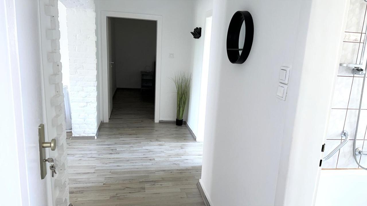 Theox Apartment No 8 - 90Qm Mit 2 Schlafzimmern Und 5 Betten Duisburg Buitenkant foto